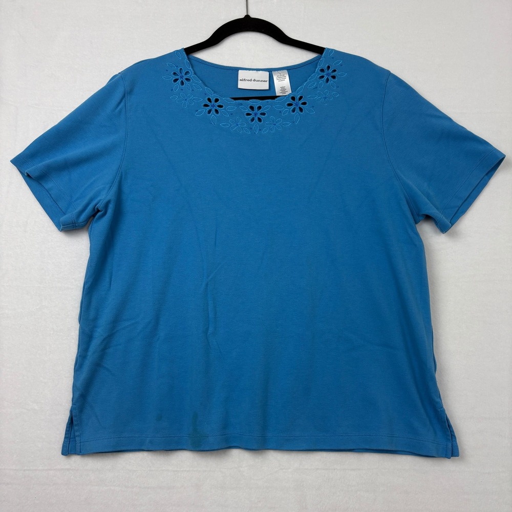 Alfred Dunner Womens Large Blue Short Sleeve Floral Beaded Embroidered Top B1